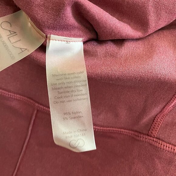 Calia By Carrie Underwood Maroon Knit Compression Southwest Print Leggings - Picture 4 of 11